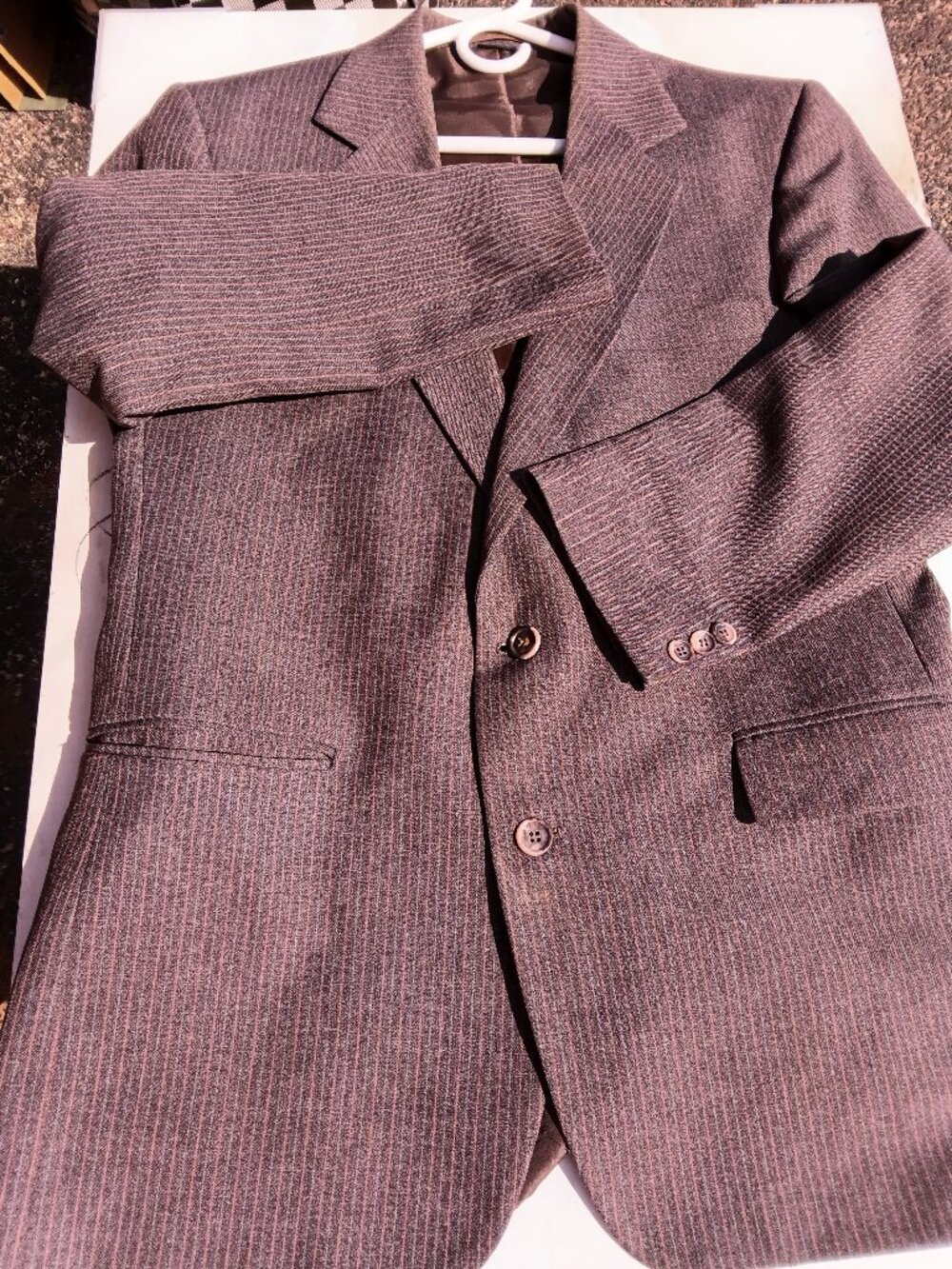 Men's 2pc suit set, by Hagger